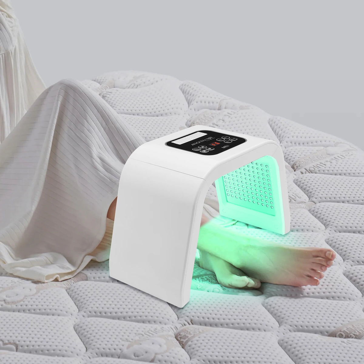 LED Facial Skin Care Light Therapy Machine for Beauty Salons